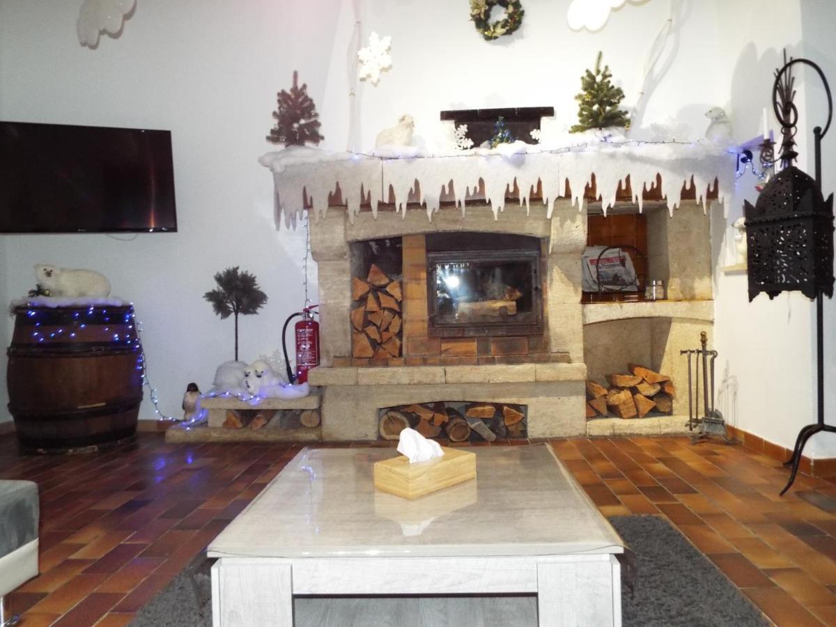 La Maison Du Moulin De Tartay Awinion Zewnętrze zdjęcie